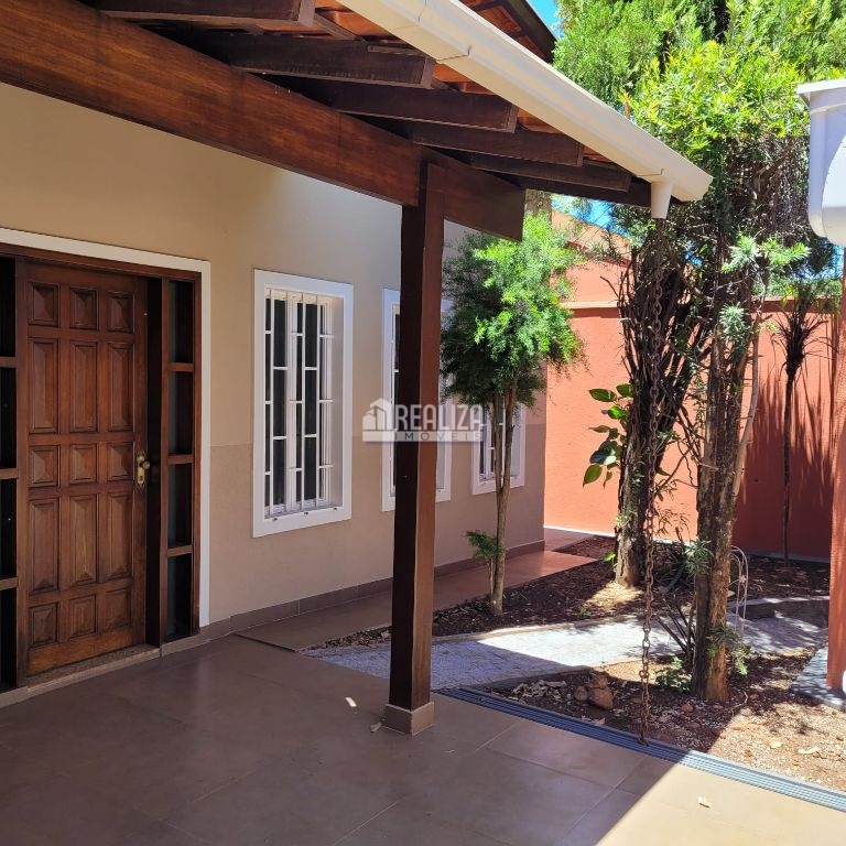 Casa, 3 quartos, 137 m² - Foto 3