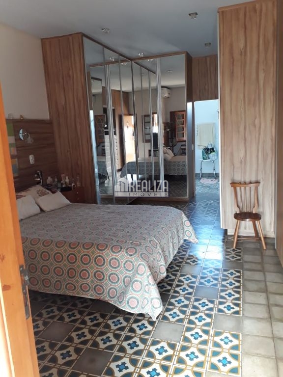 Casa, 5 quartos, 218 m² - Foto 29