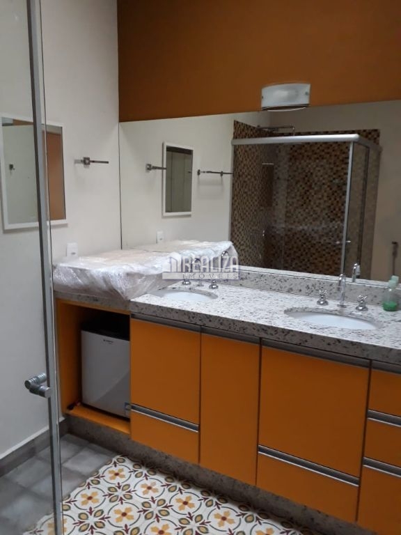 Casa, 5 quartos, 218 m² - Foto 20