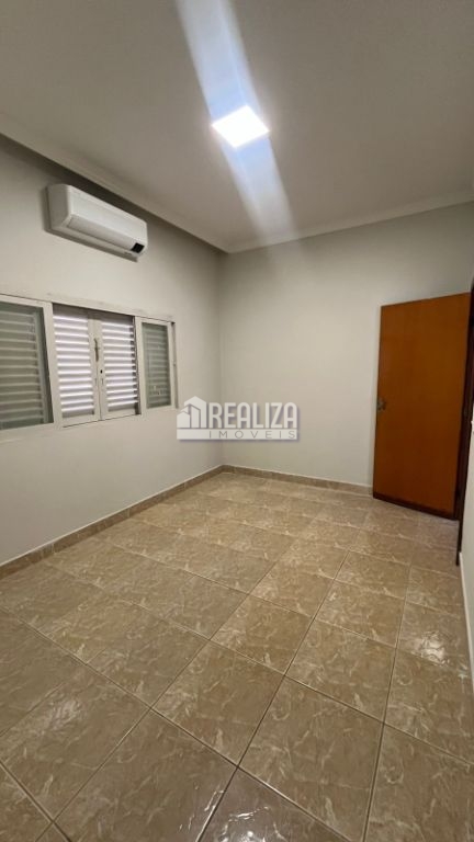 Casa, 3 quartos, 158 m² - Foto 4