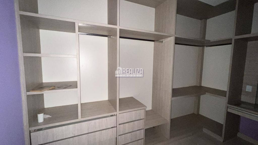 Casa, 4 quartos, 220 m² - Foto 33