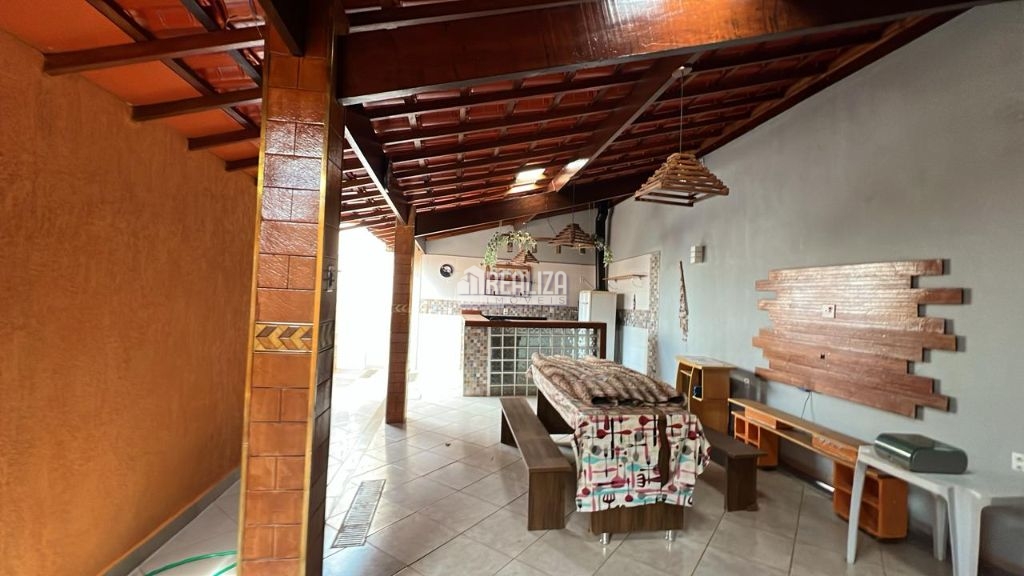 Casa, 4 quartos, 220 m² - Foto 14