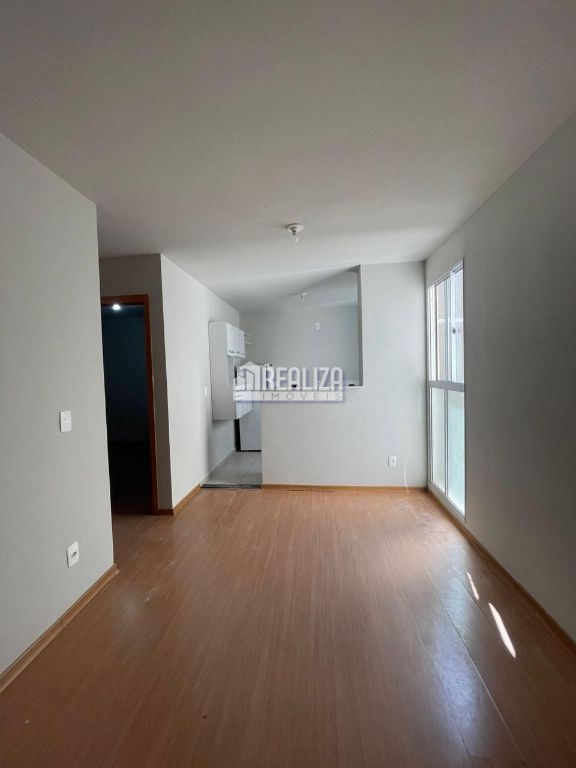 Apartamento, 2 quartos, 45 m² - Foto 2