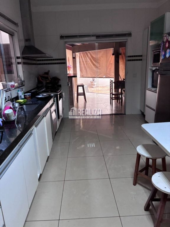 Sobrado, 4 quartos, 335 m² - Foto 14