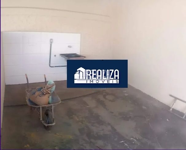 Casa, 6 quartos, 207 m² - Foto 2