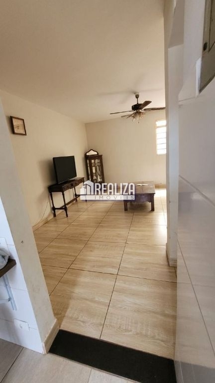Apartamento, 2 quartos, 74 m² - Foto 2