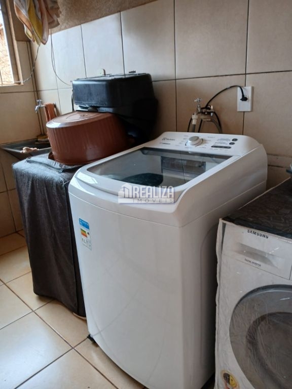 Casa, 3 quartos, 252 m² - Foto 18