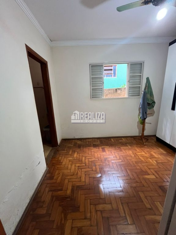 Casa, 3 quartos, 252 m² - Foto 9