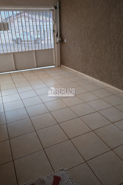 Casa, 3 quartos, 252 m² - Foto 2