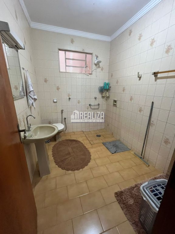 Casa, 3 quartos, 252 m² - Foto 7