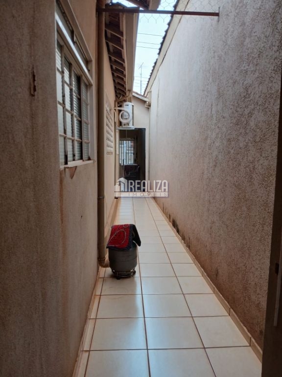 Casa, 3 quartos, 252 m² - Foto 19