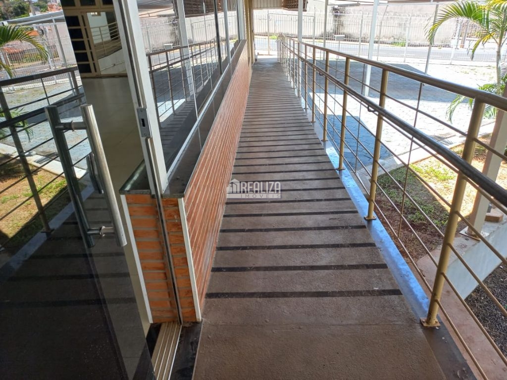 Loja-Salão, 300 m² - Foto 4