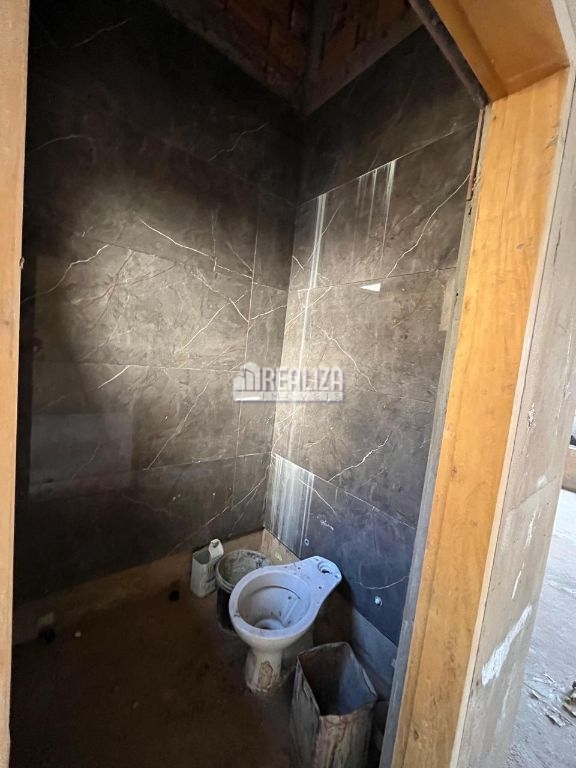 Casa, 4 quartos, 235 m² - Foto 13