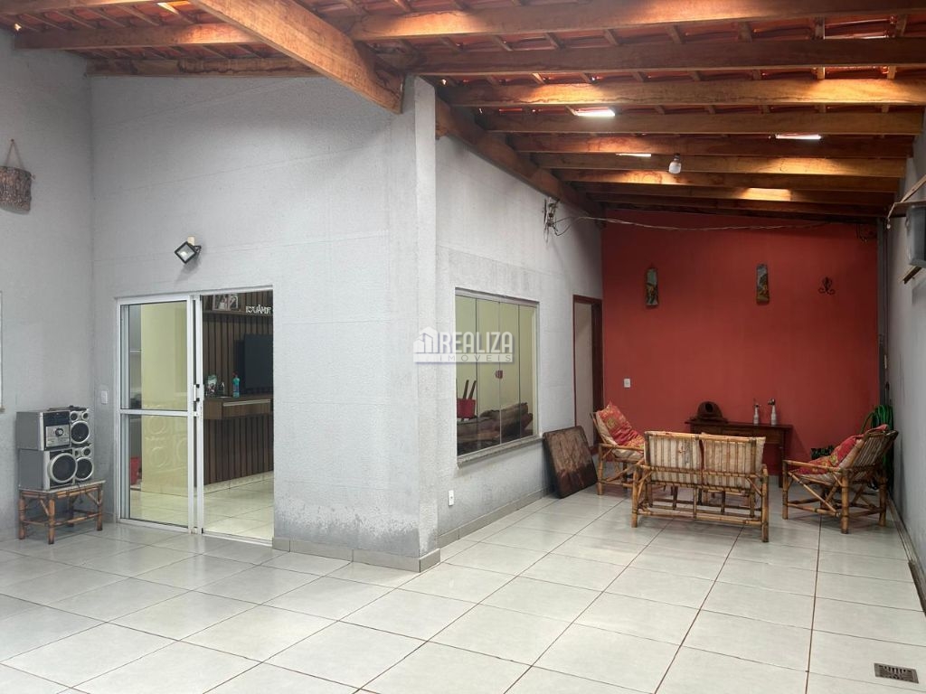 Casa, 2 quartos, 57 m² - Foto 1