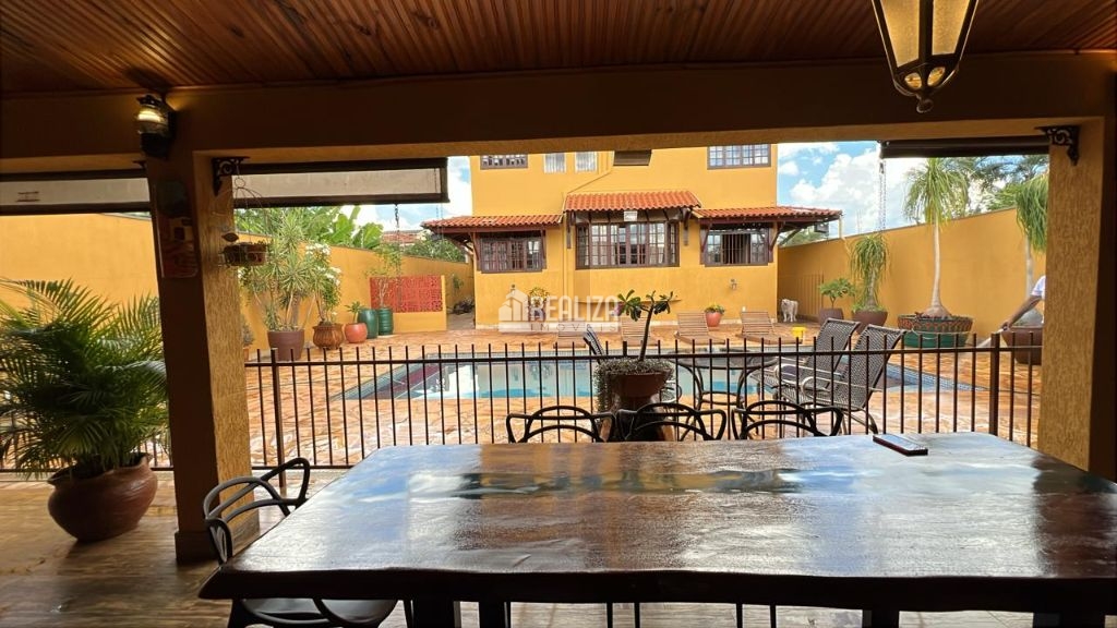 Casa, 4 quartos, 510 m² - Foto 26
