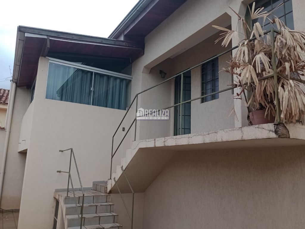 Casa, 3 quartos, 159 m² - Foto 2