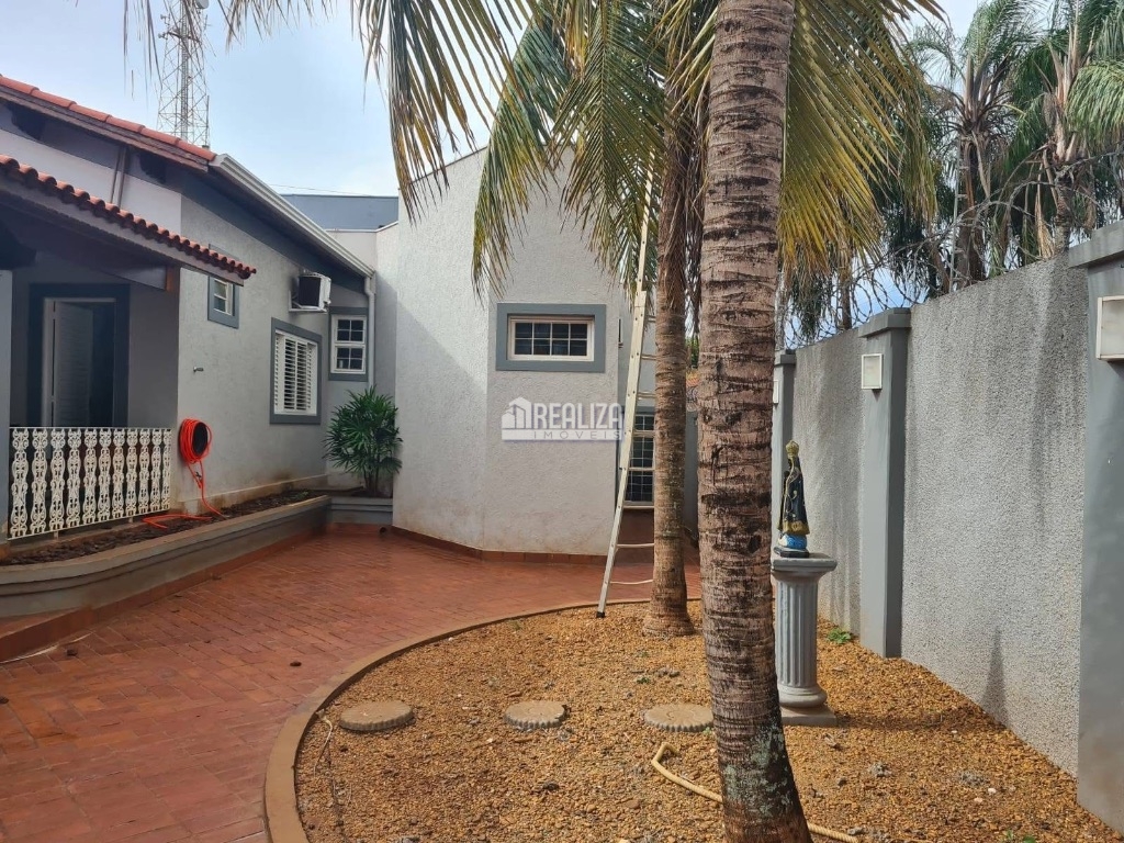 Casa, 4 quartos, 365 m² - Foto 17