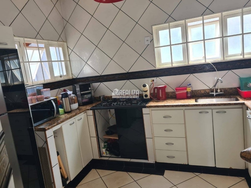 Casa, 4 quartos, 365 m² - Foto 13