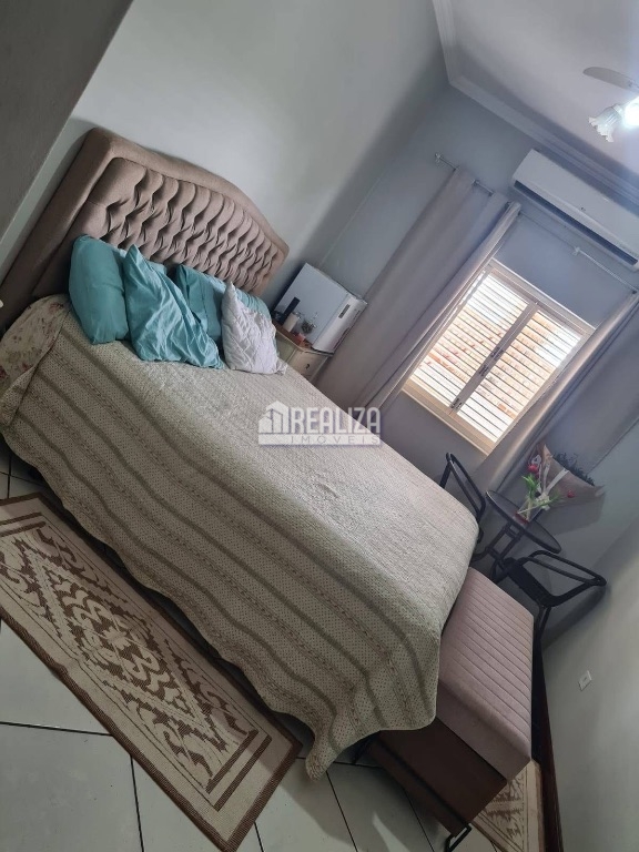 Casa, 4 quartos, 365 m² - Foto 19