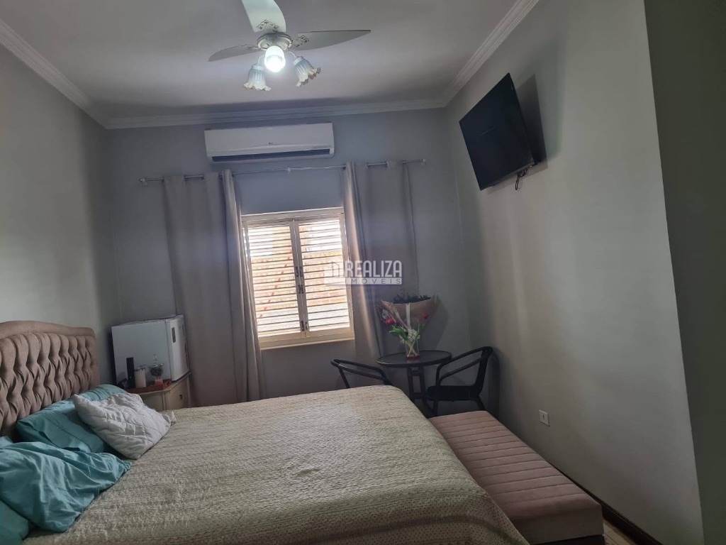 Casa, 4 quartos, 365 m² - Foto 14