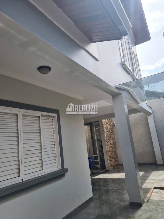 Casa, 4 quartos, 365 m² - Foto 4