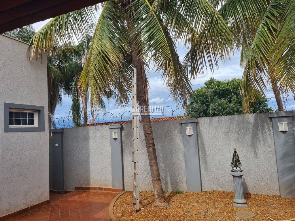 Casa, 4 quartos, 365 m² - Foto 28