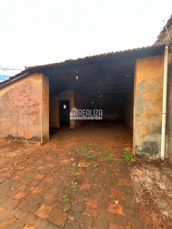 Casa, 2 quartos, 285 m² - Foto 39
