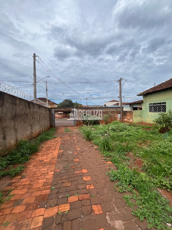 Casa, 2 quartos, 285 m² - Foto 41