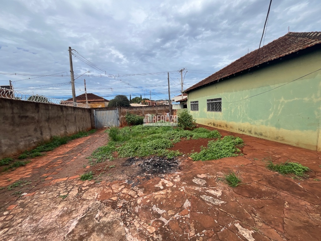 Casa, 2 quartos, 285 m² - Foto 37