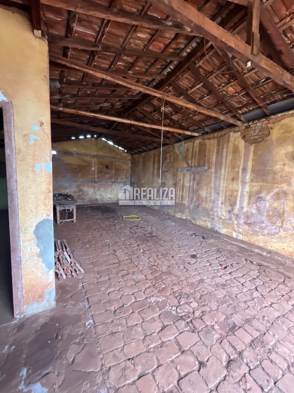 Casa, 2 quartos, 285 m² - Foto 40