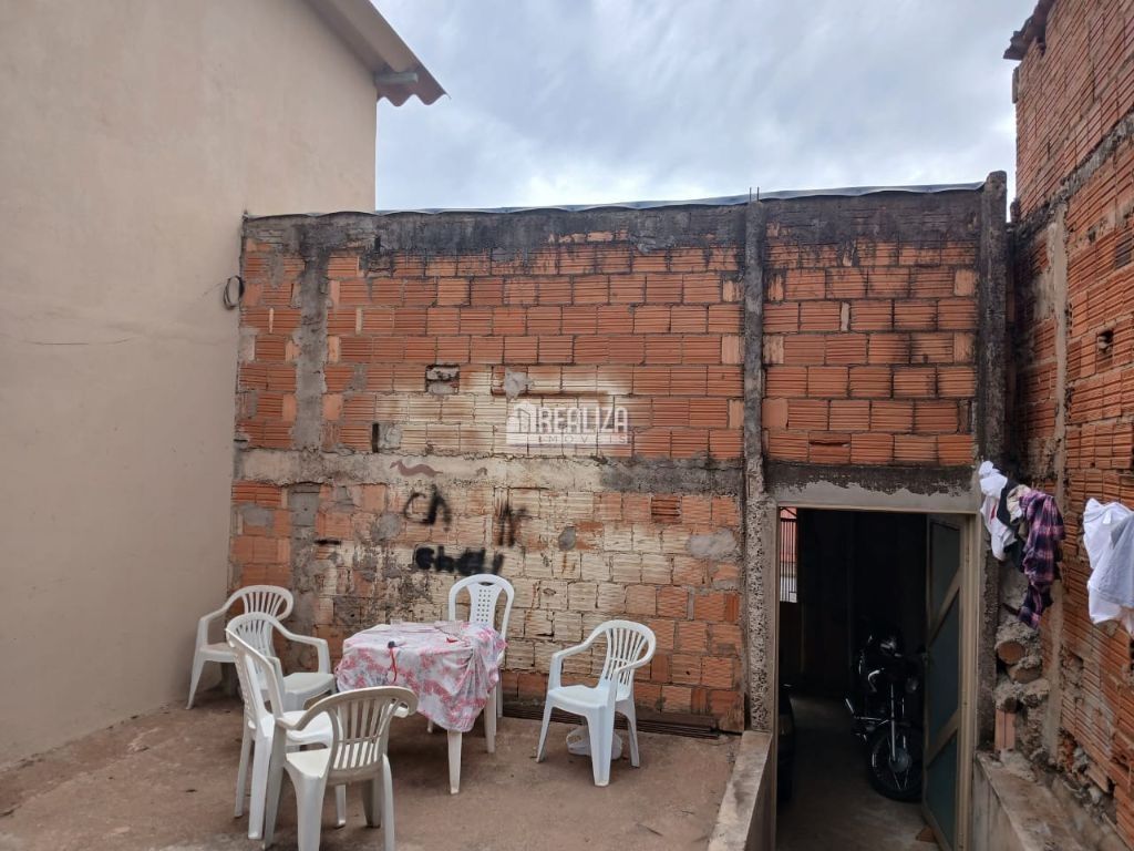 Casa, 3 quartos, 106 m² - Foto 3