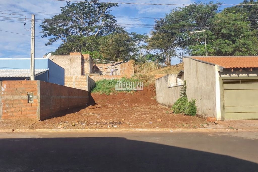 Terreno, 305 m² - Foto 2