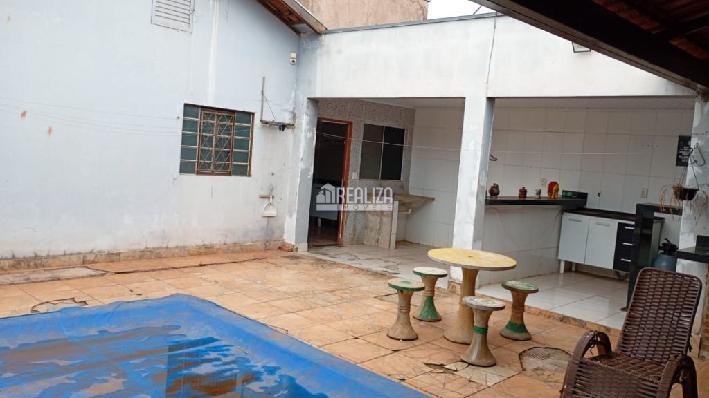 Casa, 3 quartos, 200 m² - Foto 13