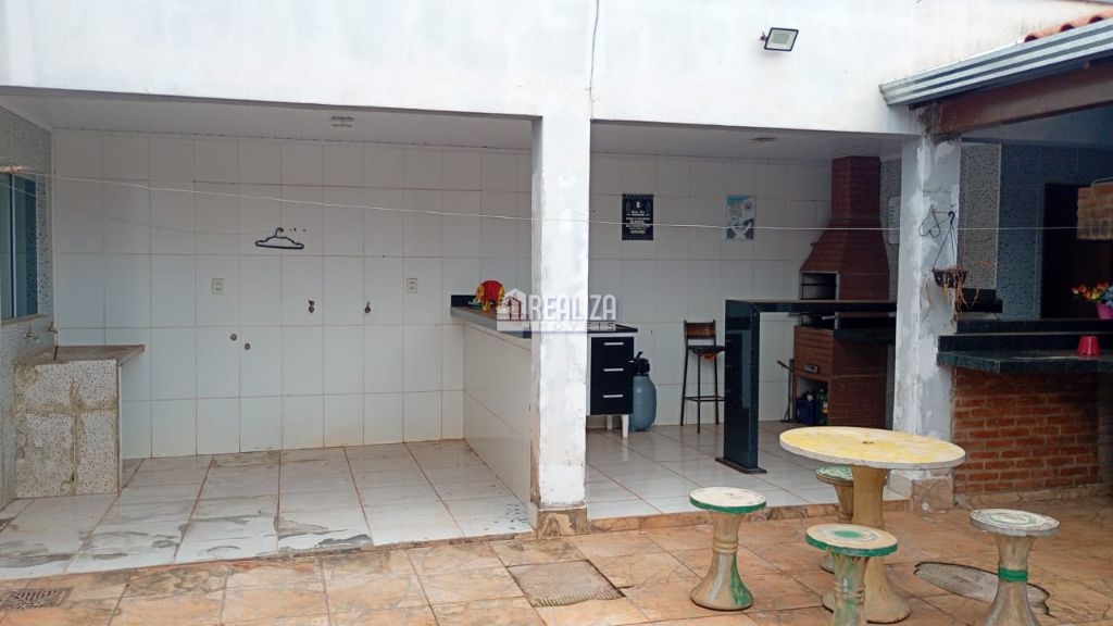 Casa, 3 quartos, 200 m² - Foto 11