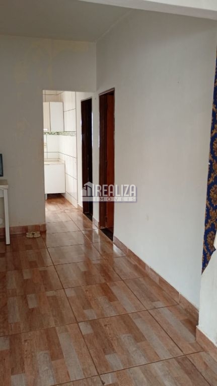 Casa, 3 quartos, 200 m² - Foto 1