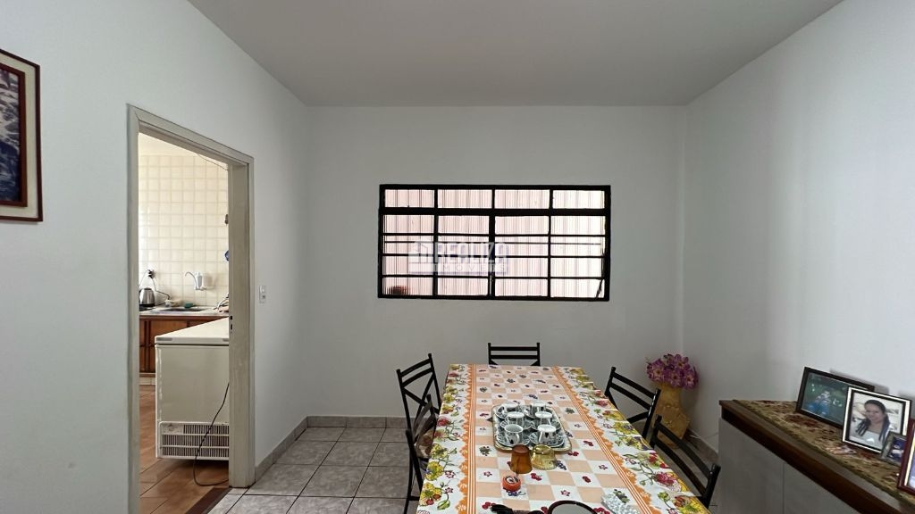 Casa, 3 quartos, 121 m² - Foto 3