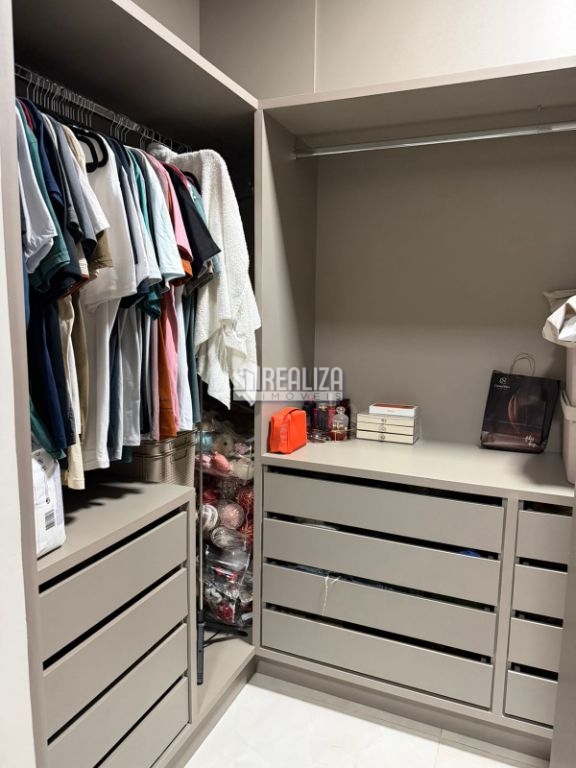 Casa, 3 quartos, 220 m² - Foto 24