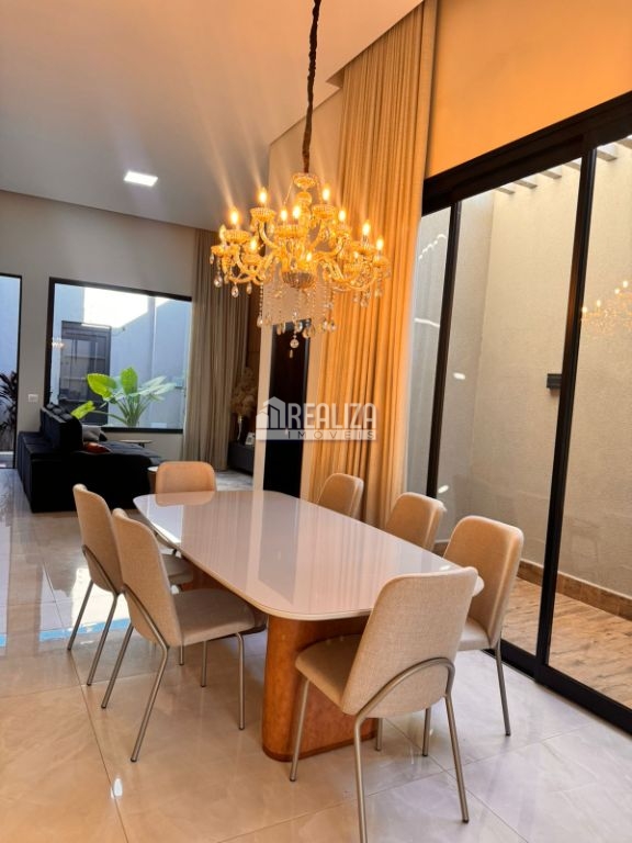 Casa, 3 quartos, 220 m² - Foto 10