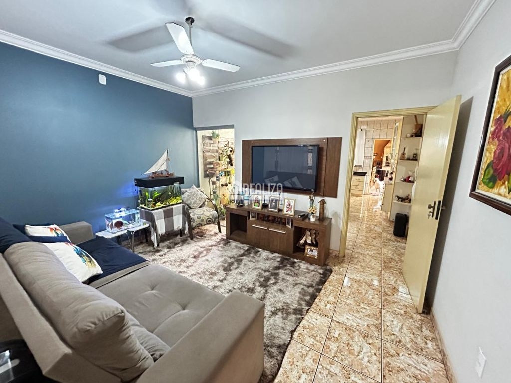 Casa, 3 quartos, 137 m² - Foto 2