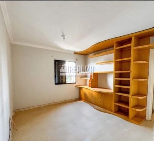Apartamento, 3 quartos, 211 m² - Foto 3