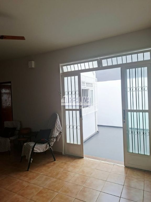 Casa, 5 quartos, 212 m² - Foto 7