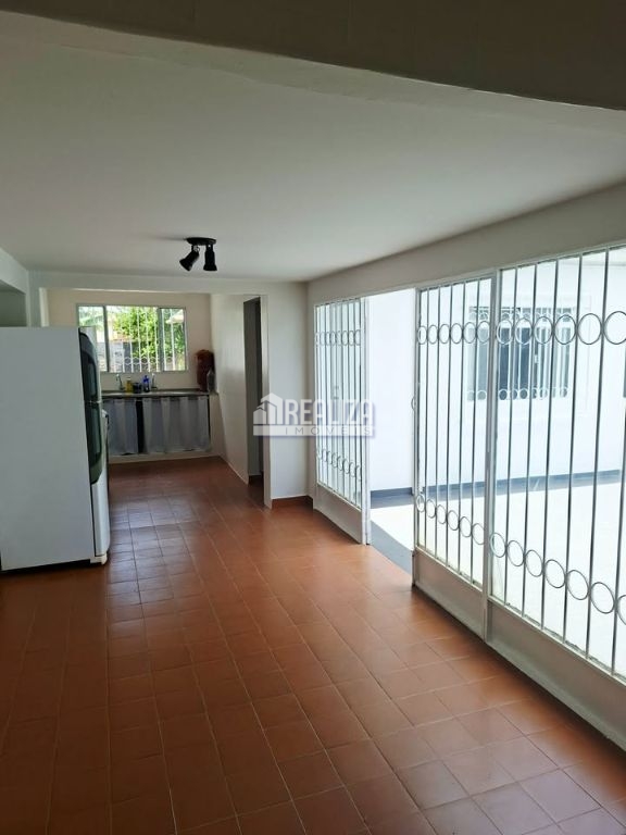 Casa, 5 quartos, 212 m² - Foto 11