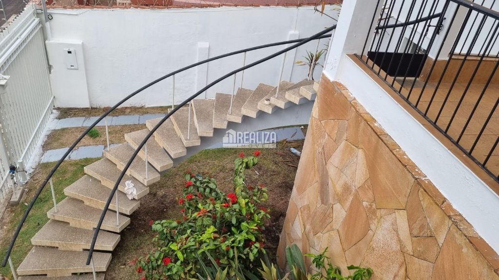 Casa, 4 quartos, 358 m² - Foto 4