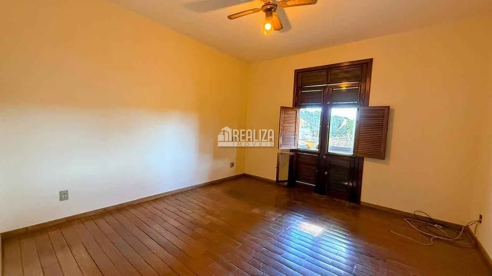 Casa, 3 quartos, 269 m² - Foto 12
