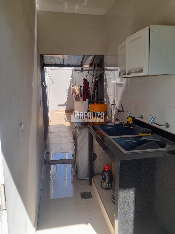 Casa, 2 quartos, 180 m² - Foto 12