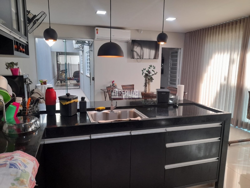 Casa, 2 quartos, 180 m² - Foto 24