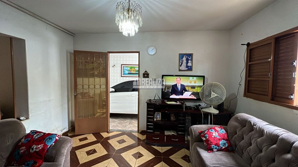 Casa, 6 quartos, 100 m² - Foto 1