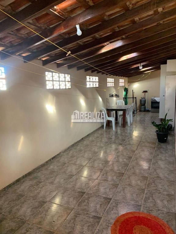 Casa, 2 quartos, 164 m² - Foto 2