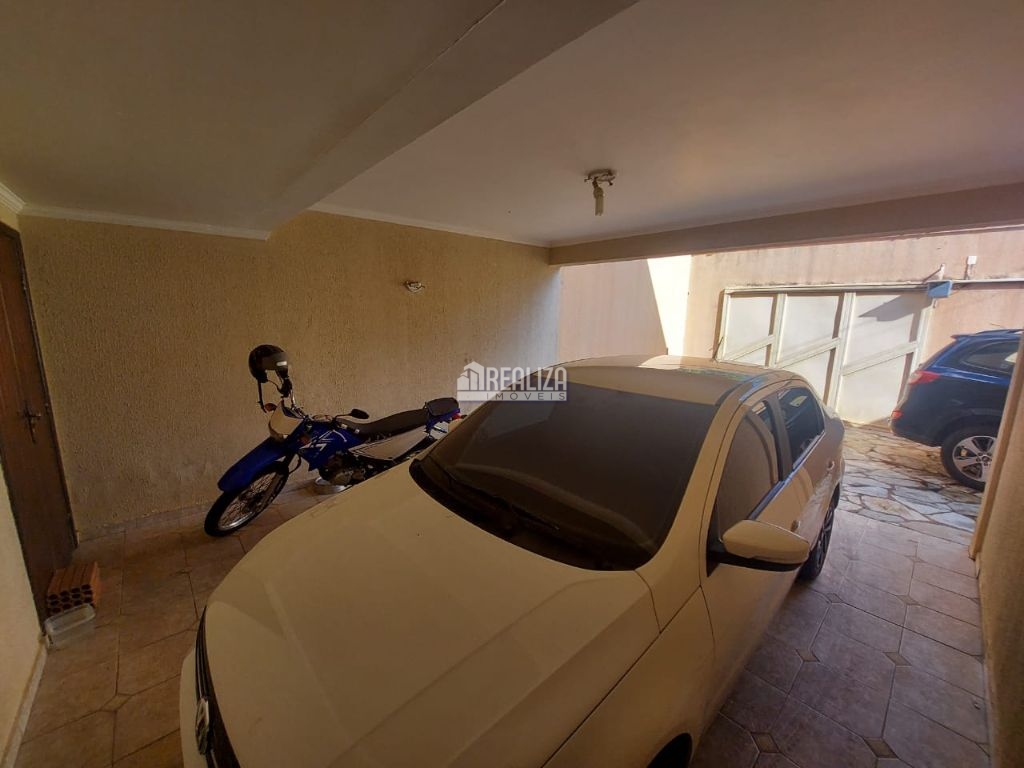 Casa, 4 quartos, 300 m² - Foto 20