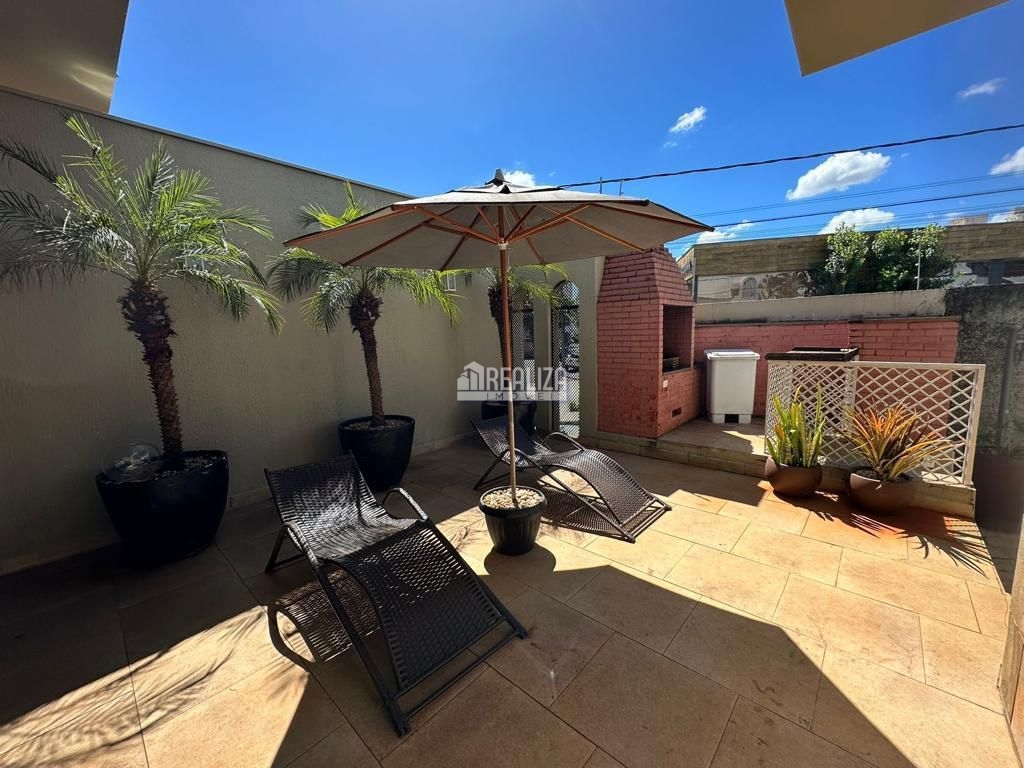 Casa, 4 quartos, 390 m² - Foto 6